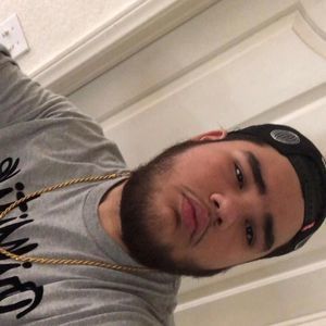 Meet your Posher, Zachary